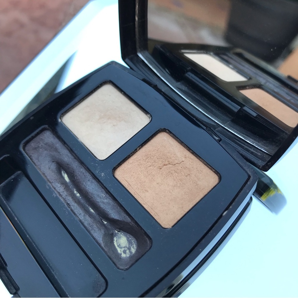 Chanel Intensites D’ombré “17 Essentielles” *Rare* - Picture 11 of 14
